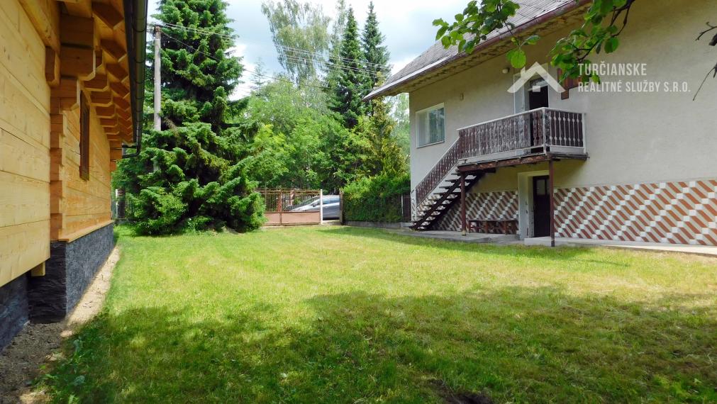 Rodinný dom s veľkým pozemkom vhodný na investíciu v Terchovej
