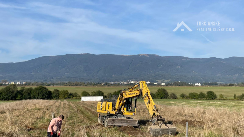 Pozemky Mestská Borová