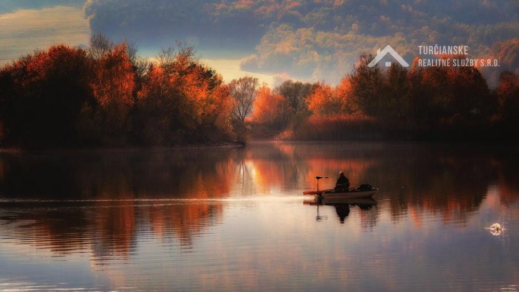 Rekreačný dom na brehu jazera Ružiná časť Divín