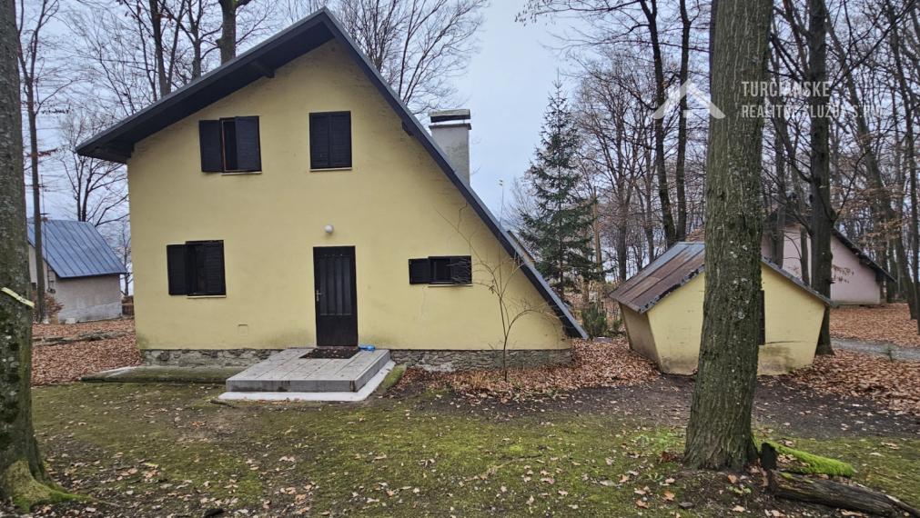 Rekreačný dom na brehu jazera Ružiná časť Divín