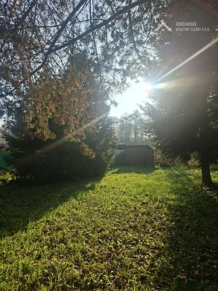 Stavebný pozemok plný kľudu a romantiky