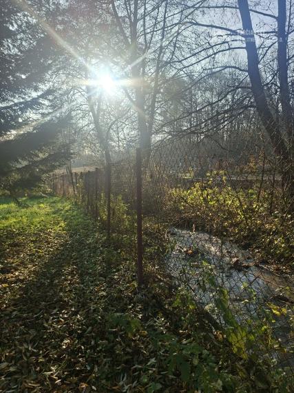 Stavebný pozemok plný kľudu a romantiky