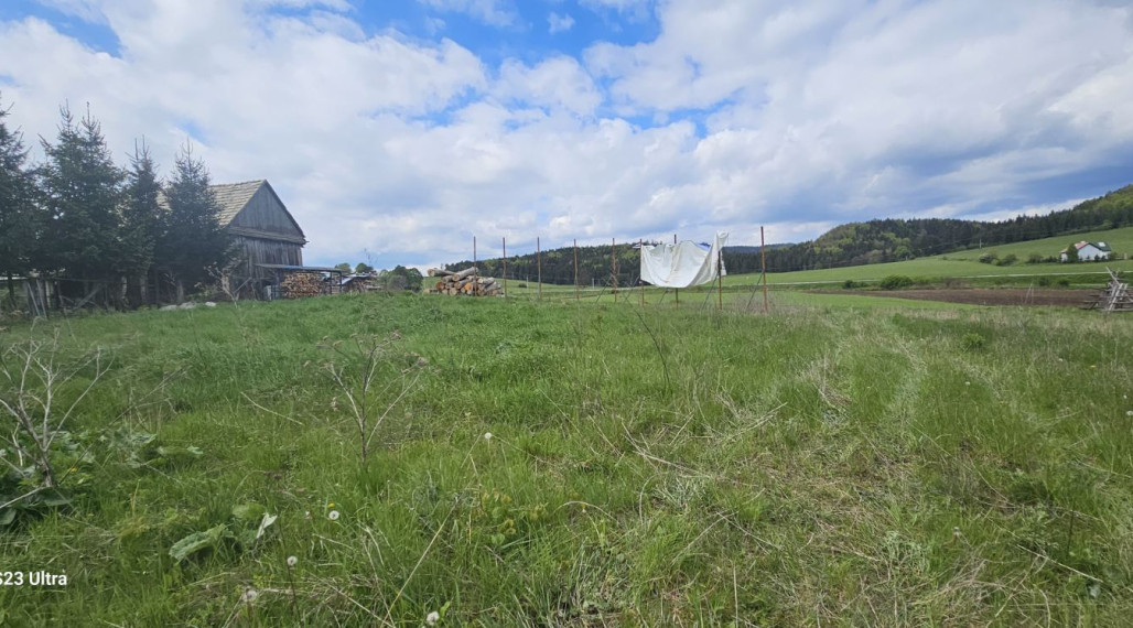 Exkluzívna ponuka: Pozemok so stavebným povolením v Ležiachove – Vaša budúcnosť už čaká!