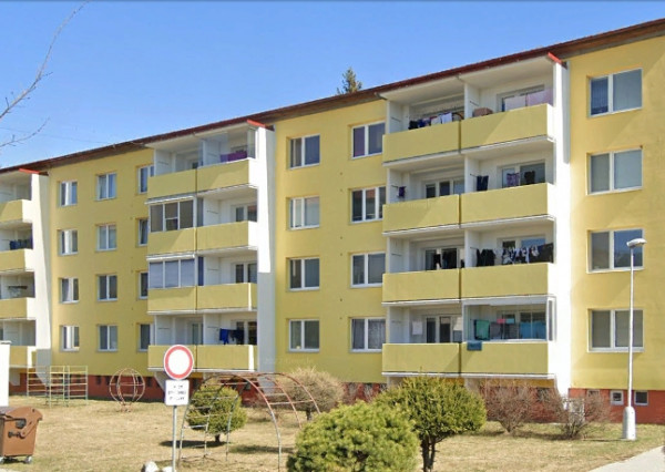 3 IZBOVÝ BYT S VEĽKOU LODŽIOU